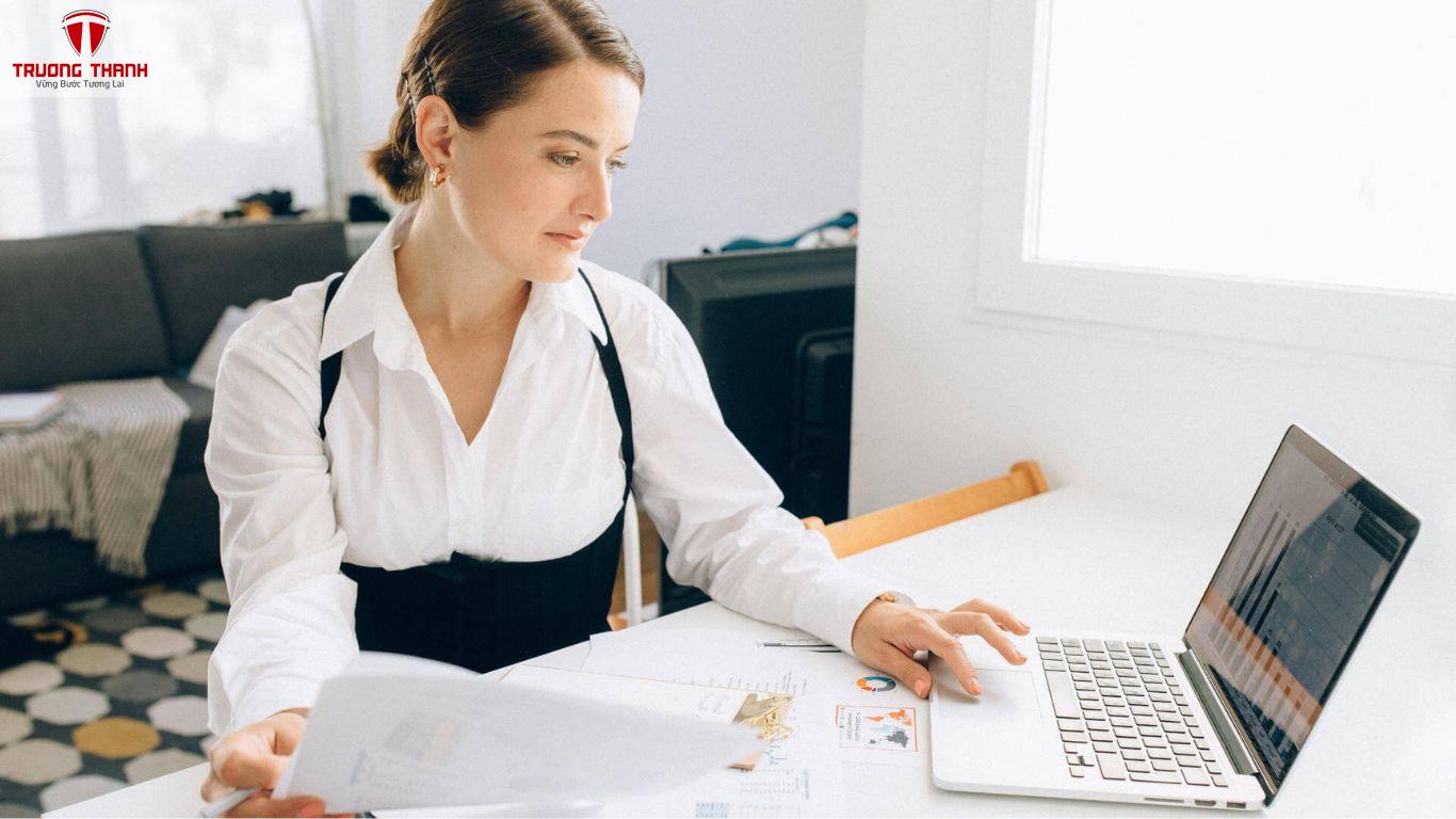 Lợi Ích Của Dịch Vụ Tư Vấn Đăng Ký Kinh Doanh Tại Hà Nội Cho Doanh Nghiệp Mới