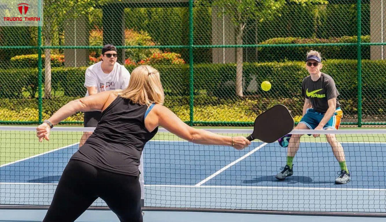 Cho Thuê Sân Pickleball Tư Nhân Có Cần Giấy Phép Kinh Doanh Thể Thao Không?