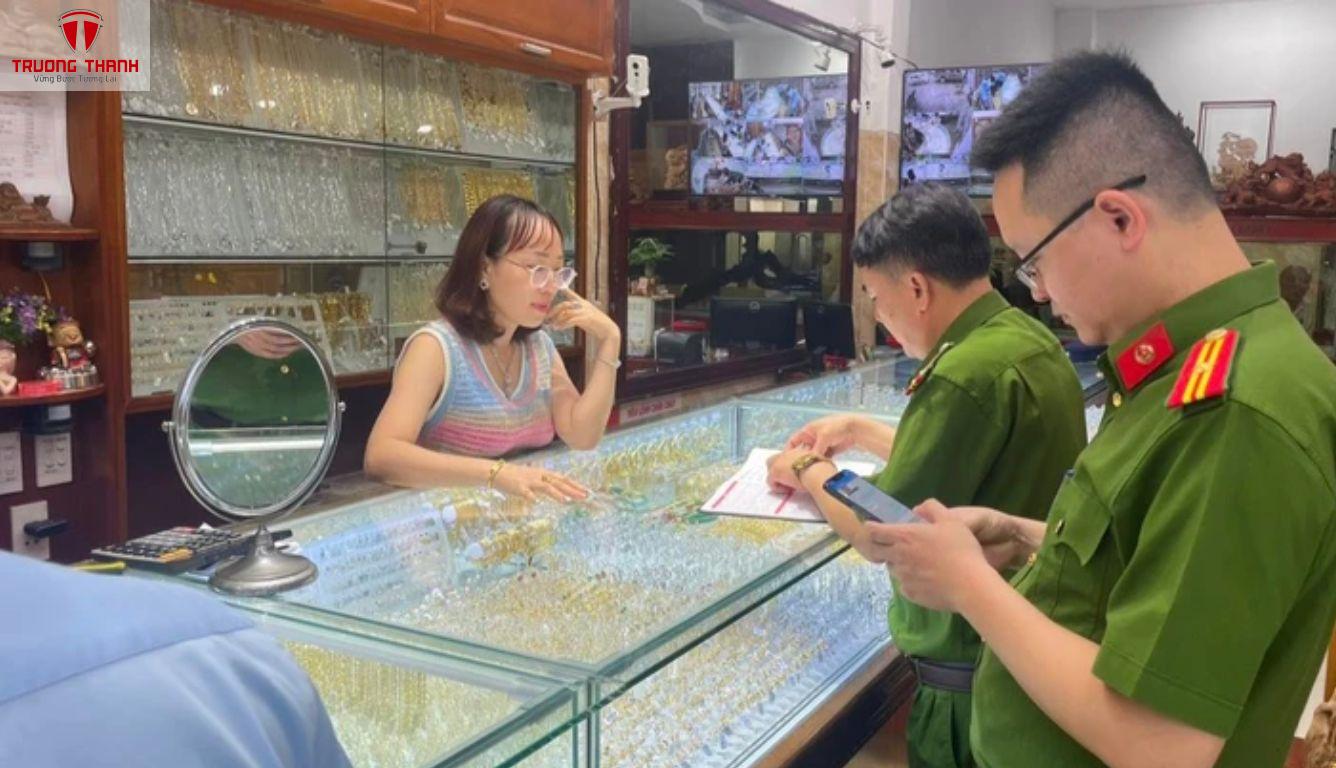 Những Khó Khăn Trong Quá Trình Kinh Doanh Tiệm Vàng Bạc Và Cách Khắc Phục