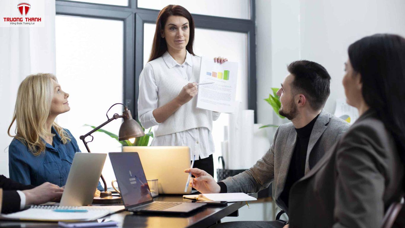 Dịch Vụ Kê Khai Thuế Cho Doanh Nghiệp Khoa Học Công Nghệ – Giải Pháp Tối Ưu Hóa Tài Chính