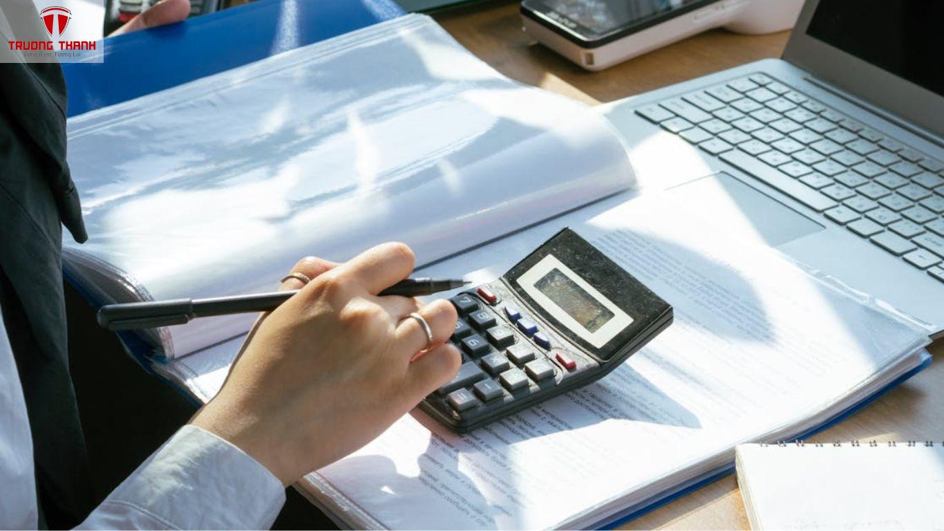 Cách Kiểm Tra Sổ Sách Nhanh Chóng Dành Cho Người Mới Làm Kế Toán