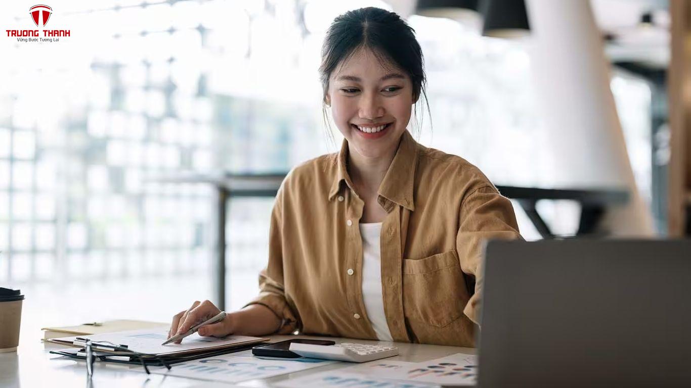 Giải Quyết Tình Huống Kiểm Tra Thuế Bất Ngờ Kinh Nghiệm Cho Kế Toán Viên