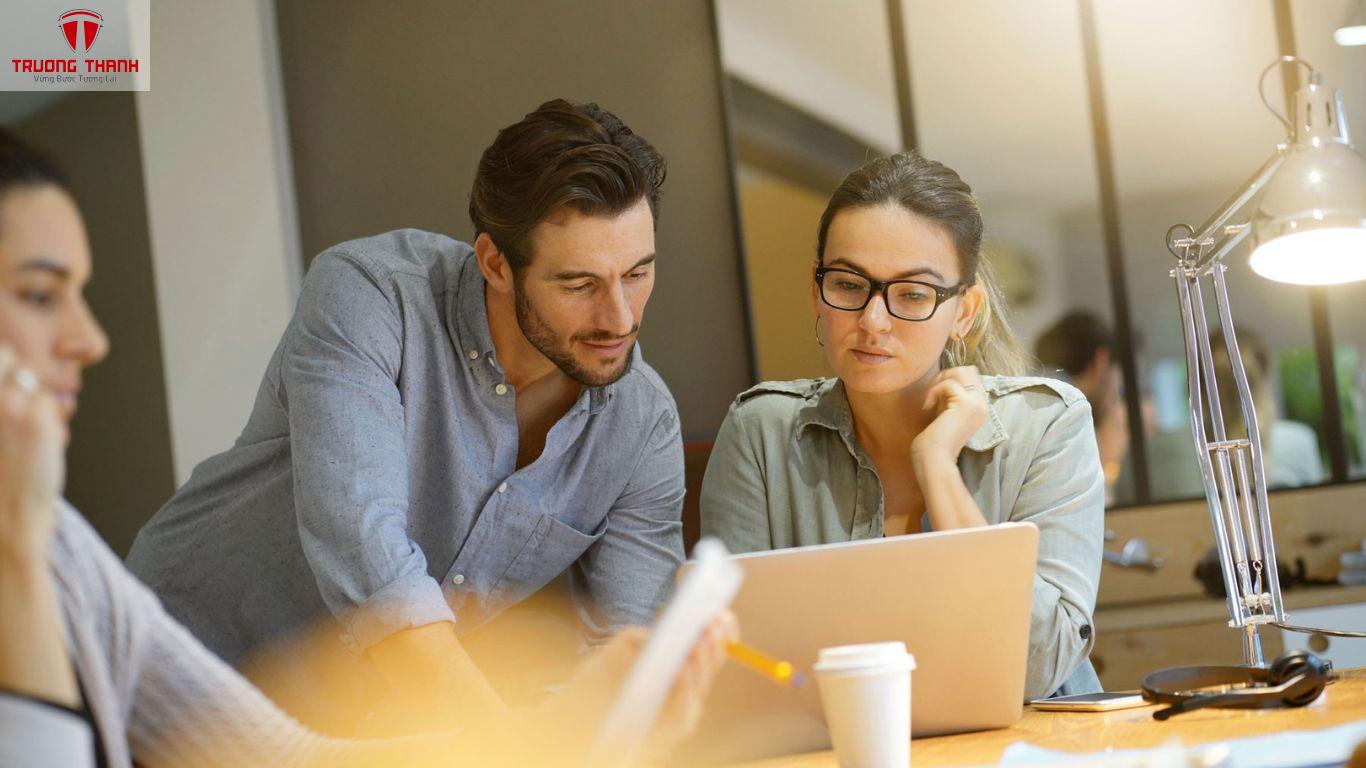 Quản Lý Dòng Tiền Khi Công Ty Có Nhiều Chi Nhánh