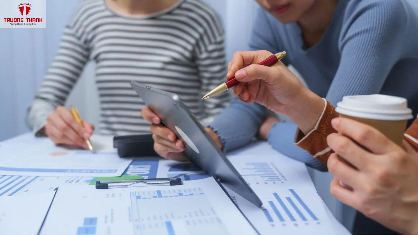 AI Trong Kê Khai Thuế Kế Toán Viên Có Còn Cần Thiết Trong 5 Năm Tới
