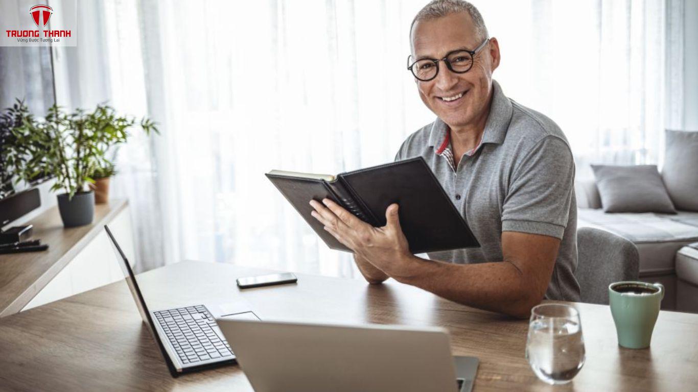 Cách Làm Hồ Sơ LinkedIn Chuyên Nghiệp Cho Kế Toán Chưa Kinh Nghiệm 
