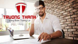 Cách Giữ Thái Độ Chuyên Nghiệp Khi Làm Việc Với Cục Thuế Để Tránh Rủi Ro Không Đáng Có