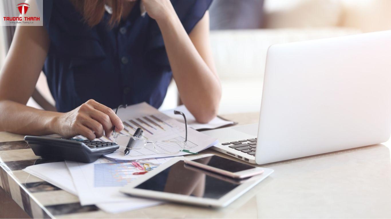 Kế Toán Viên Mới Làm Sao Để Tận Dụng ERP Trong Doanh Nghiệp Nhỏ