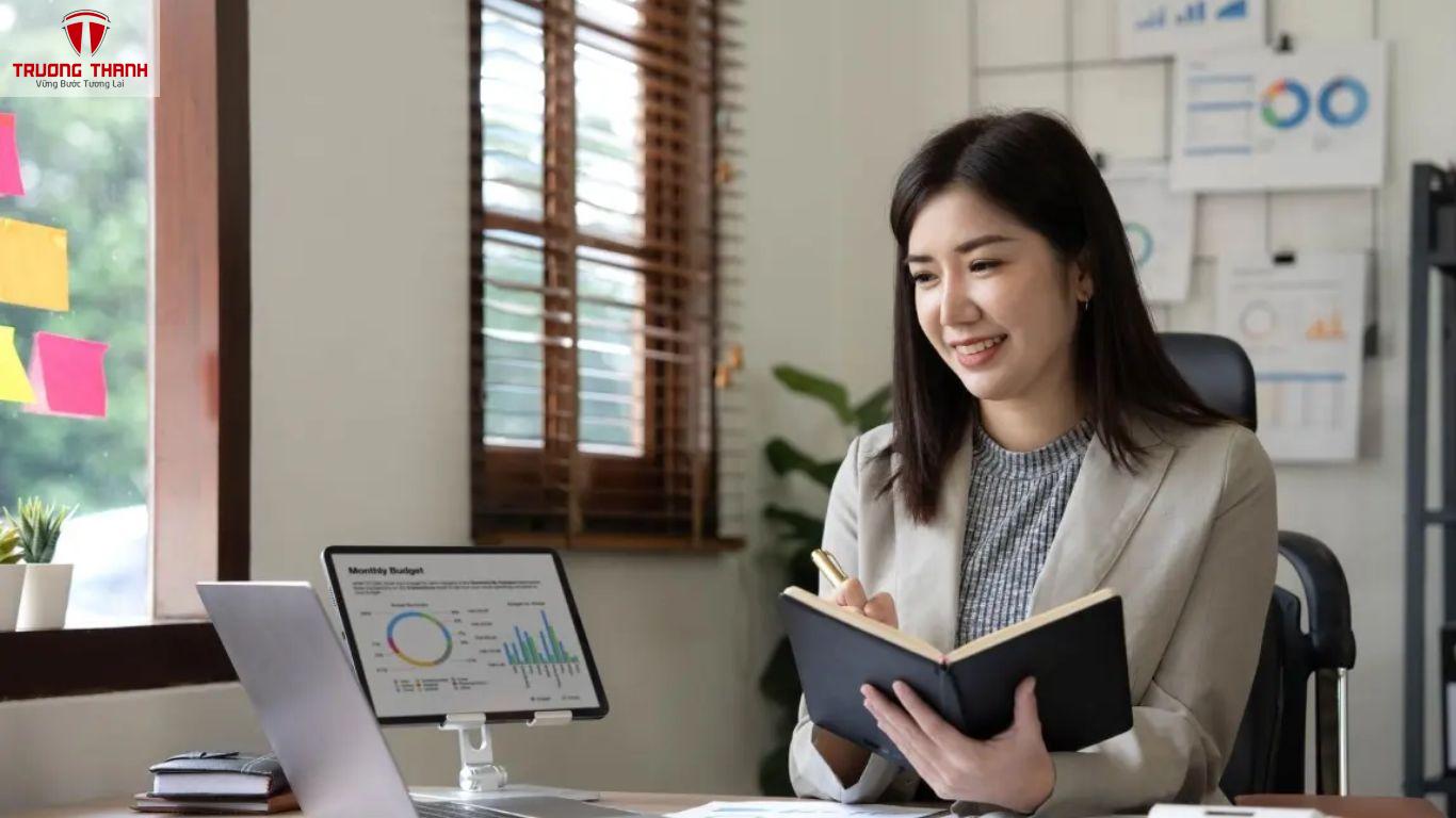 Tương Lai Kế Toán Với ERP Kế Toán Viên Cần Chuẩn Bị Gì Ngay Hôm Nay