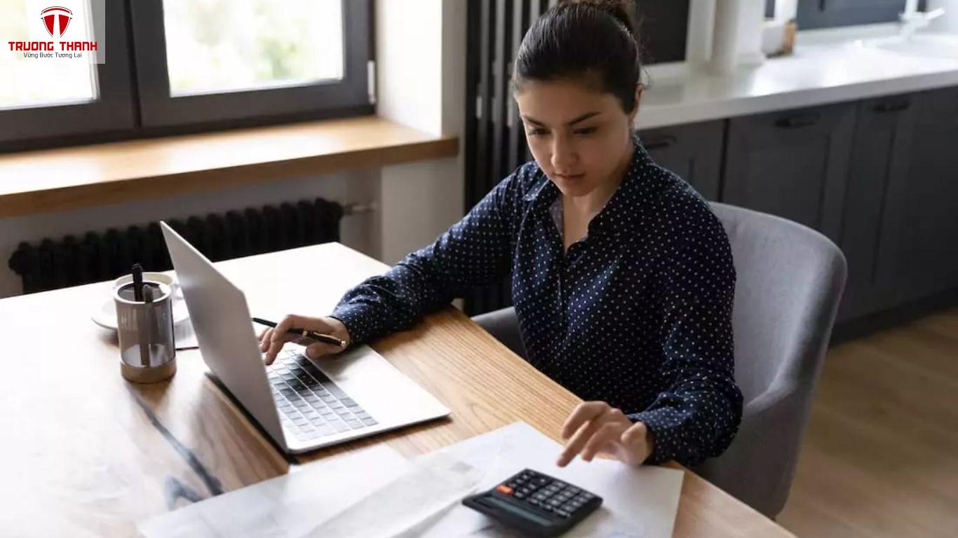 Vì Sao Sinh Viên Kế Toán Thường Gặp Khó Khi Hiểu Nguyên Tắc Sổ Sách Kép