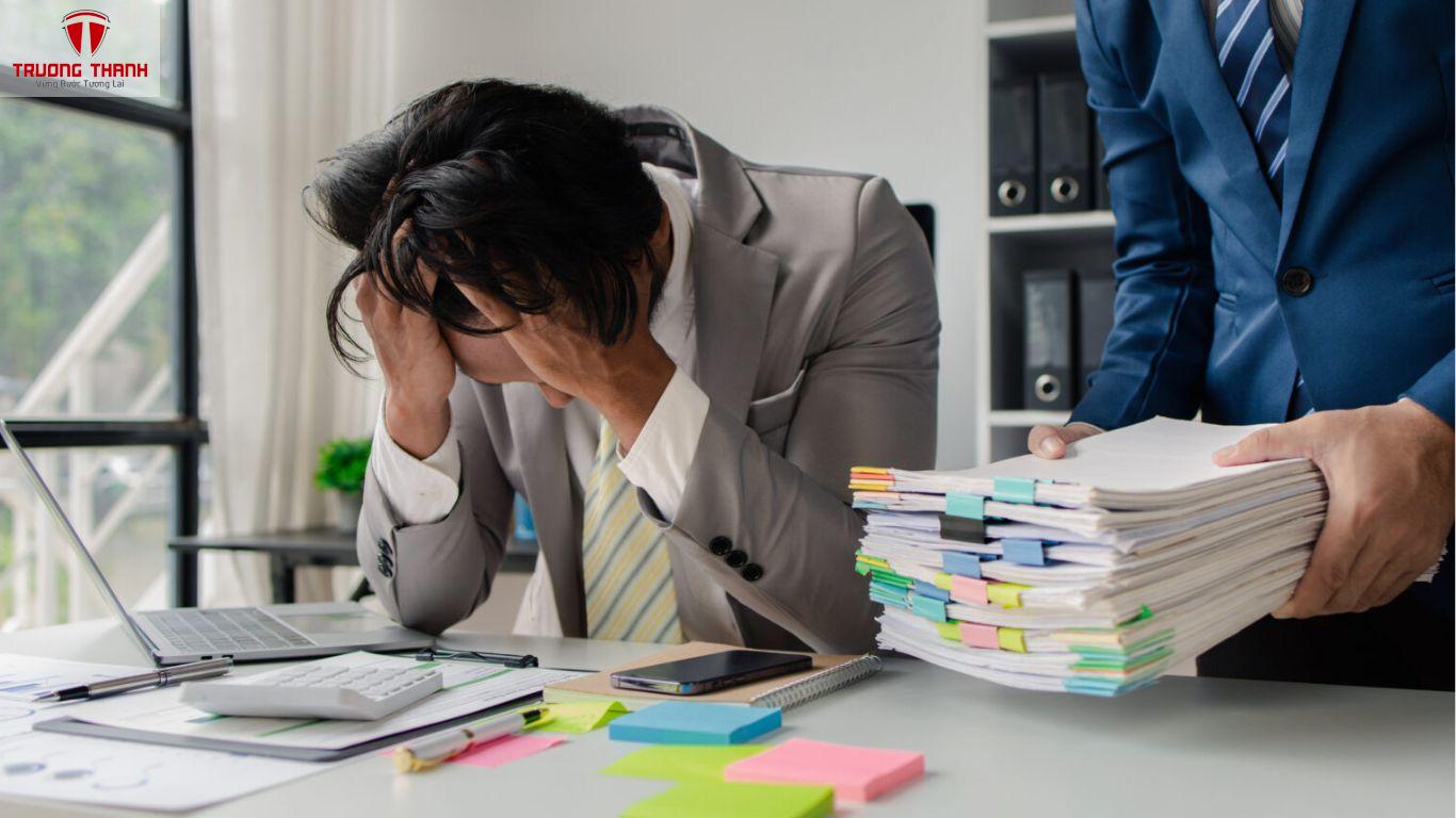 Cách Nào Để Quản Lý Stress Khi Sinh Viên Đi Thực Tập Kế Toán