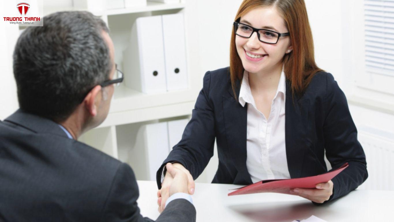 Chia Sẻ Kỹ Năng Giao Tiếp Hiệu Quả Trong Phỏng Vấn Kế Toán