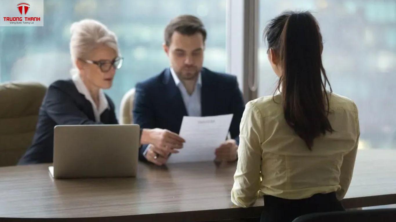 Chiến Lược Nghiên Cứu Công Ty Trước Phỏng Vấn Kế Toán