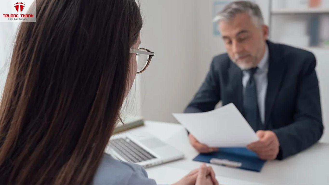 Hướng Dẫn Sinh Viên Kế Toán Xử Lý Phỏng Vấn Nhóm Hiệu Quả