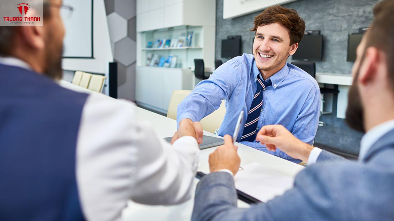 Nên Mang Theo Những Gì Khi Đi Phỏng Vấn Vị Trí Kế Toán