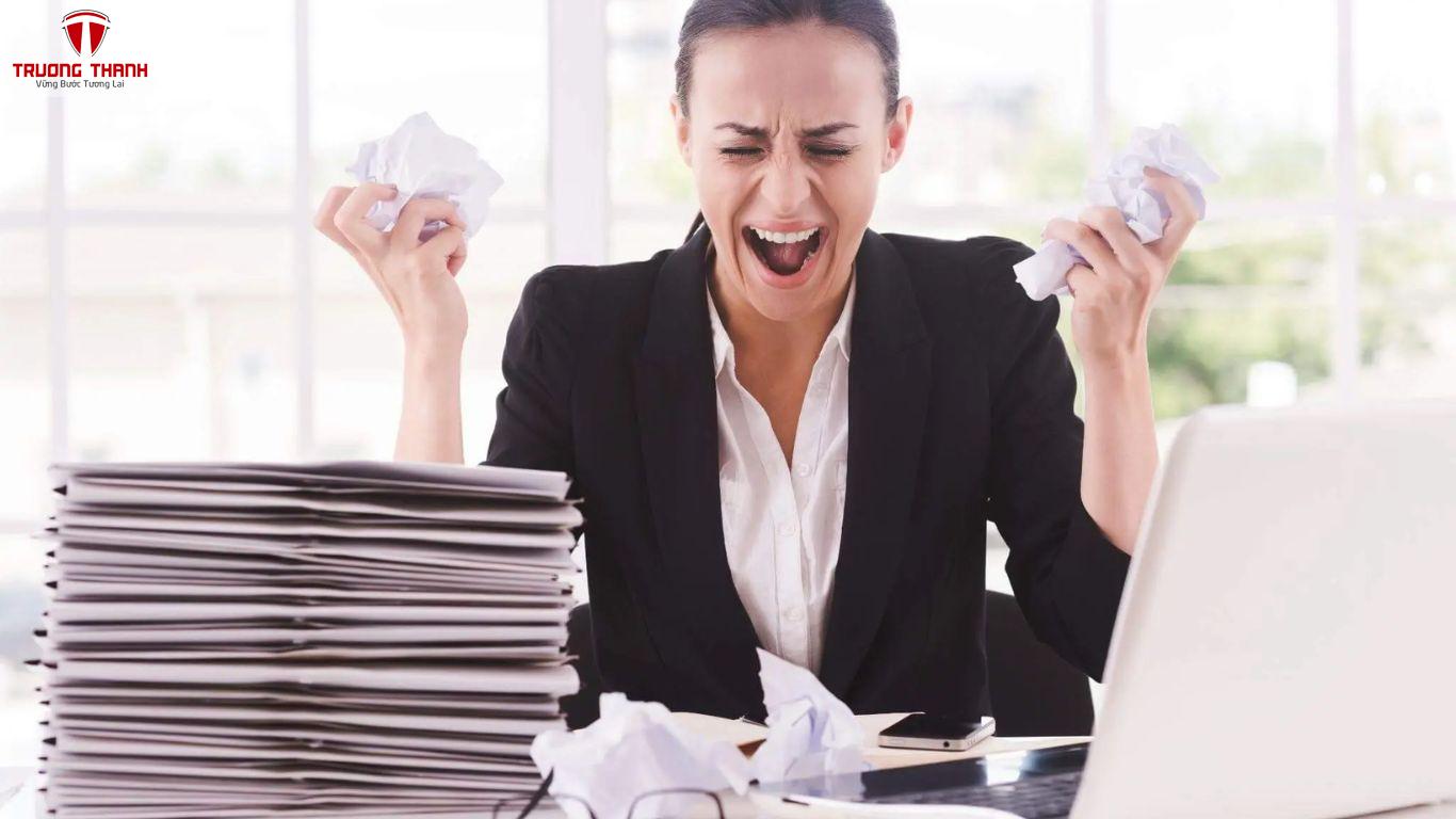 Làm Gì Để Bớt Căng Thẳng Khi Gặp Những Bài Tập Kế Toán Khó