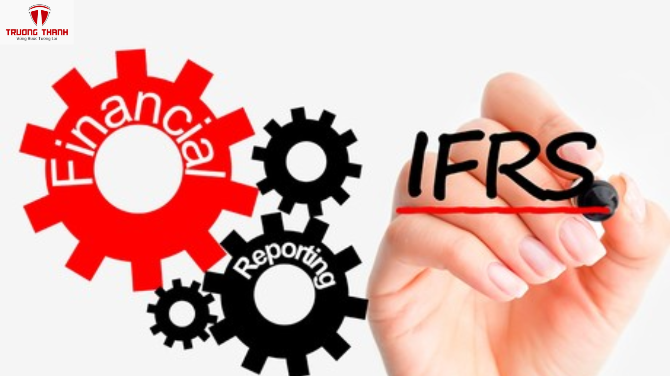 IFRS 15 Và Xử Lý Doanh Thu Hợp Đồng: Kế Toán Cần Cập Nhật Gì Theo Hướng Dẫn Mới 2025?