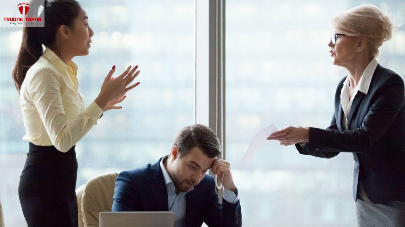 Cách Để Sinh Viên Thực Tập Giải Quyết Mâu Thuẫn Với Đồng Nghiệp