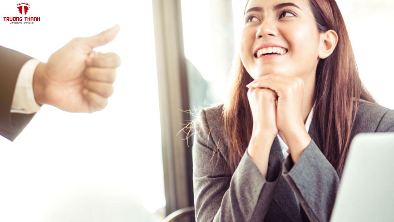 Cách Nào Để Sinh Viên Nhận Phản Hồi Tích Cực Từ Sếp Trong Thực Tập