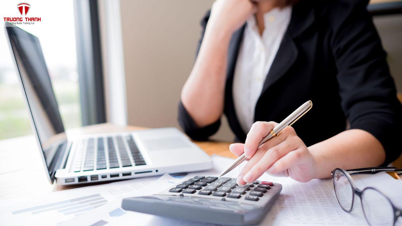 Hướng Dẫn Sinh Viên Kế Toán Phân Tích Yêu Cầu Tài Liệu Từ Khách Hàng