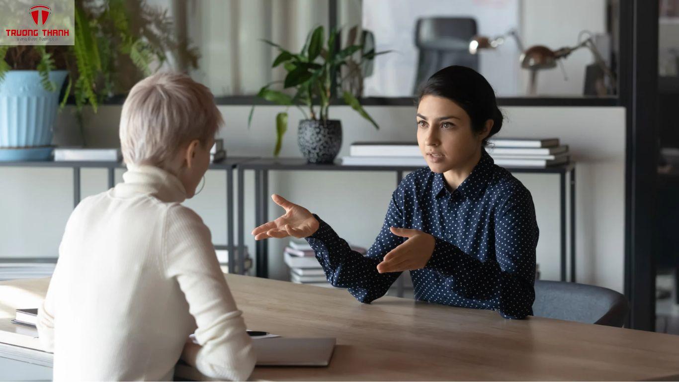 Hướng Dẫn Sinh Viên Tìm Cơ Hội Thực Tập Qua Mạng Xã Hội