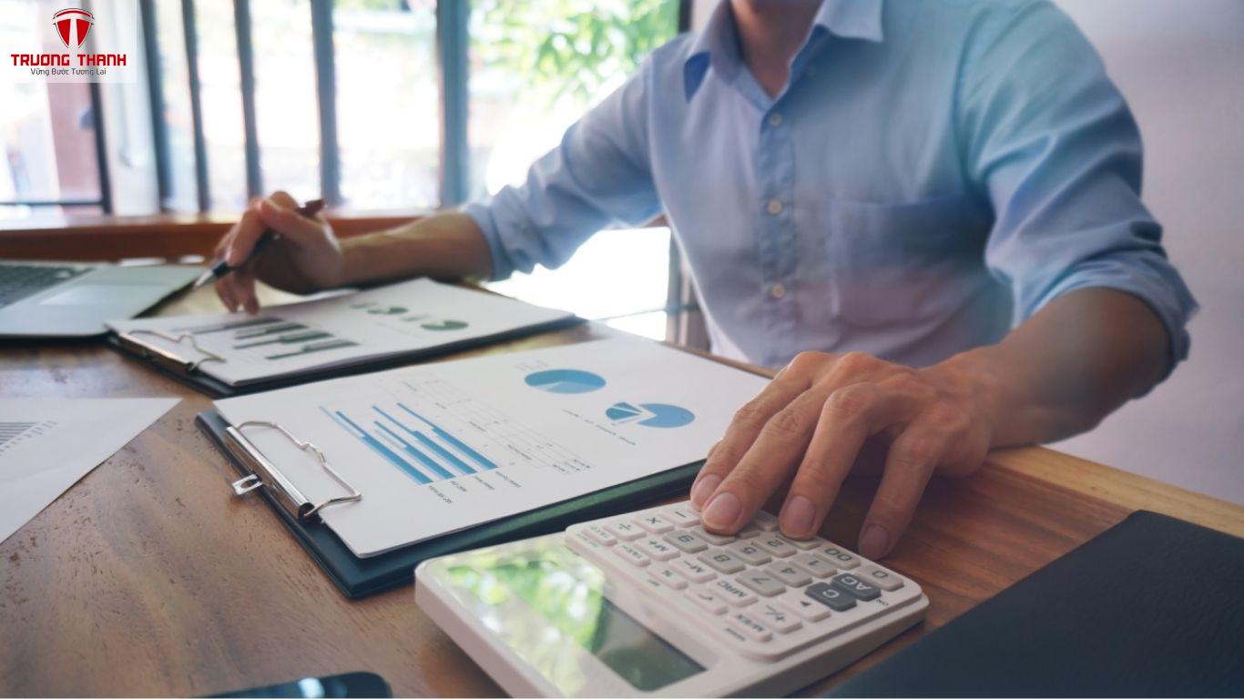 Mua Hàng Tiền Mặt Không Có Hóa Đơn Có Ảnh Hưởng Đến Khả Năng Khấu Trừ Thuế Không