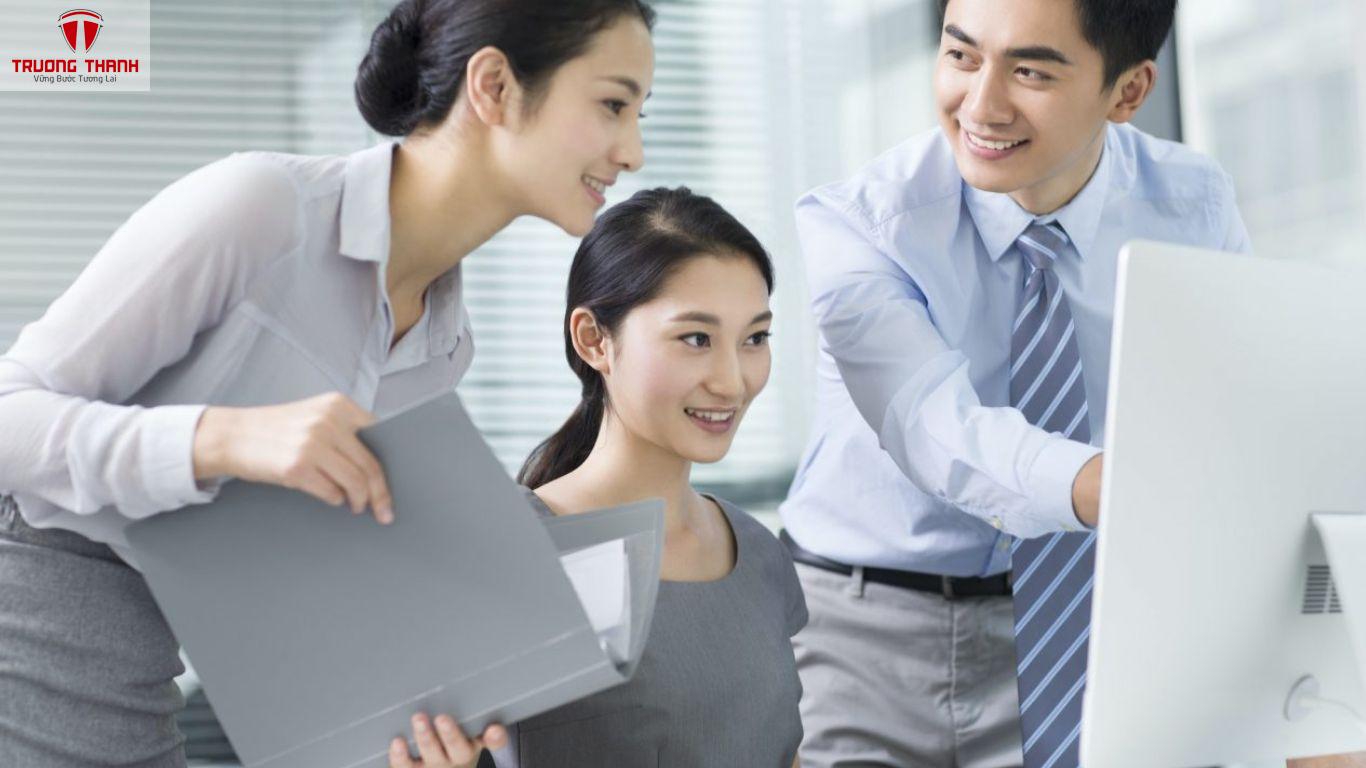Cách Kế Toán Viên Lập Báo Cáo Quản Trị Doanh Nghiệp Hàng Ngày