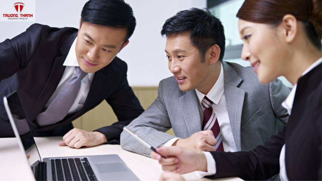 Cách Kế Toán Viên Lập Báo Cáo Quản Trị Doanh Nghiệp Hàng Ngày