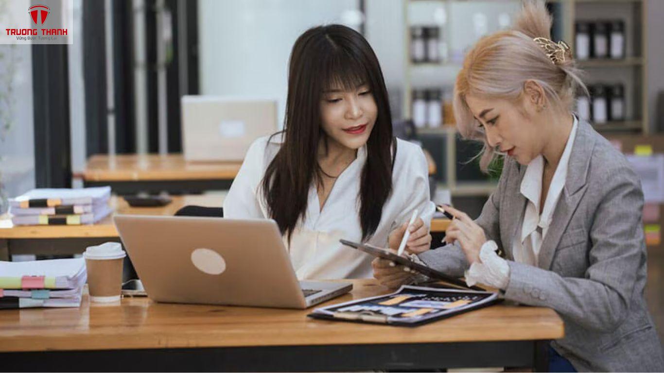 Cách Tổ Chức Công Việc Kế Toán Hàng Ngày Giúp Tiết Kiệm Thời Gian