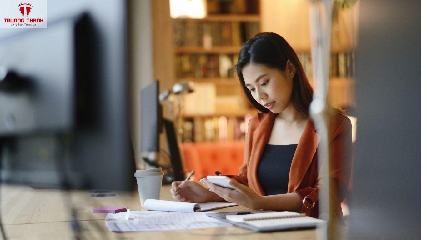 Cách Tổ Chức Công Việc Kế Toán Hàng Ngày Giúp Tiết Kiệm Thời Gian