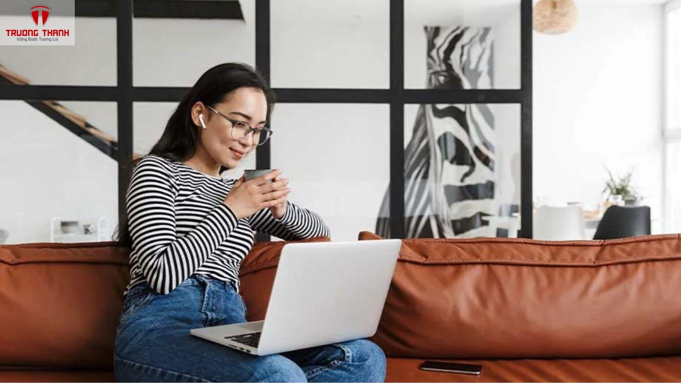 Công Việc Của Kế Toán Trong Dịch Vụ Ăn Uống Là Gì? Mô Tả Chi Tiết