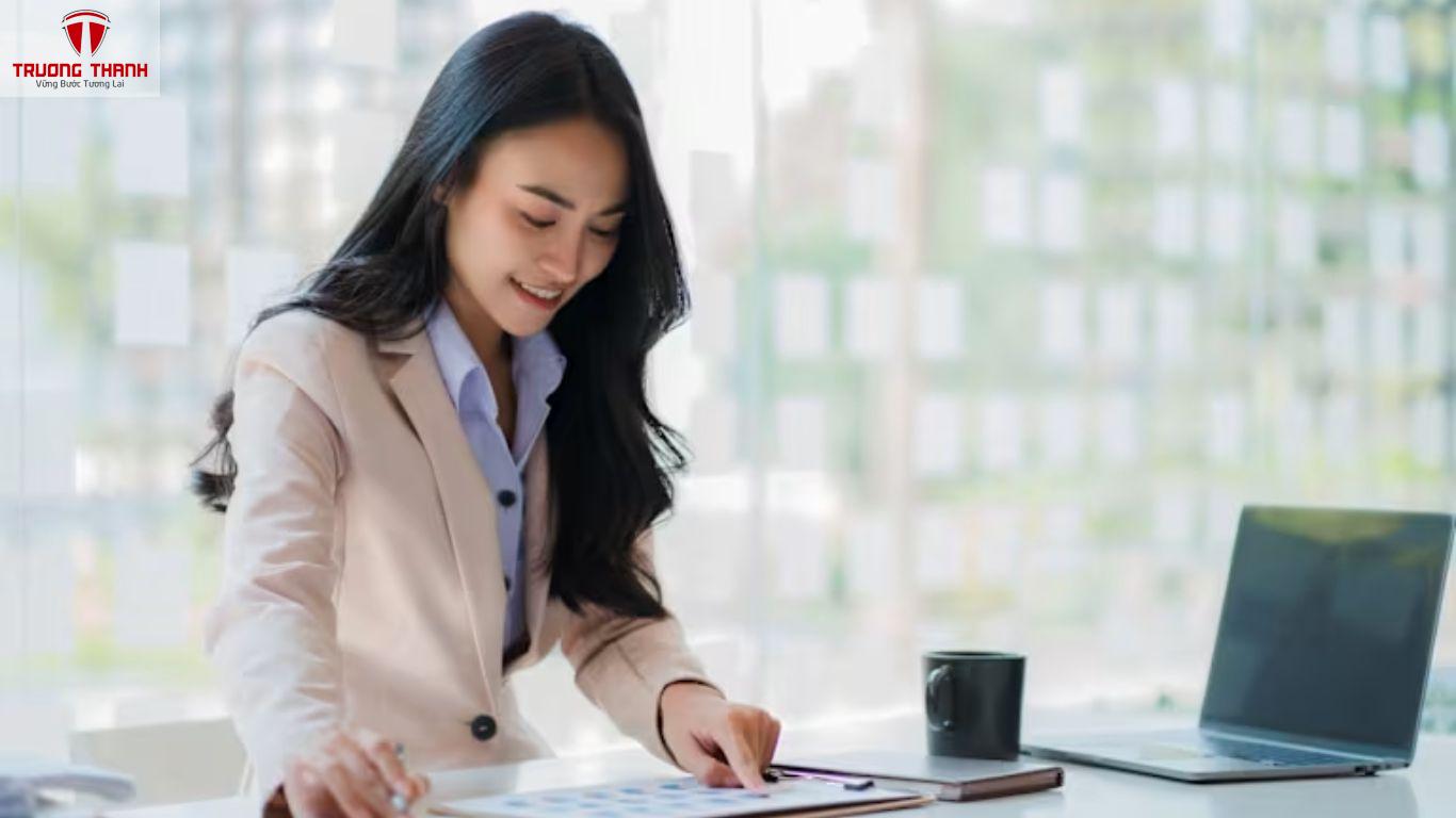 Kế Toán Hàng Ngày Cần Làm Gì Với Phần Mềm Kế Toán Để Tối Ưu Công Việc