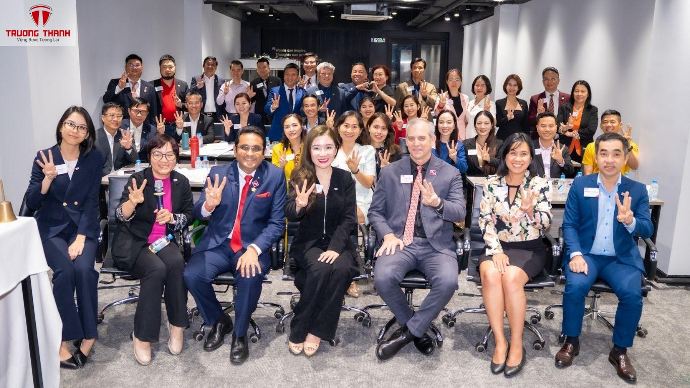 Chân Dung CEO Lê Văn Trường – Người Đồng Hành Của Startup