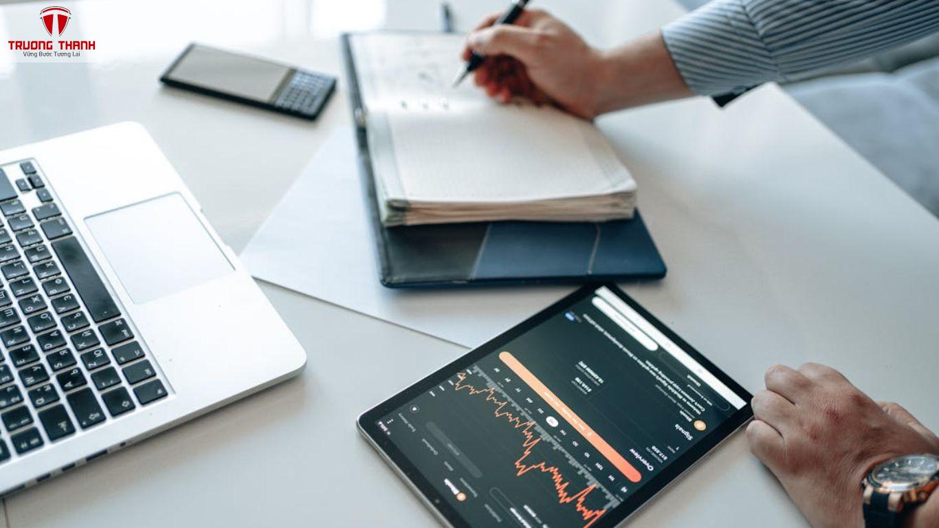 Bitcoin Là Gì? Tại Sao Nó Lại Quan Trọng Và Đáng Đầu Tư