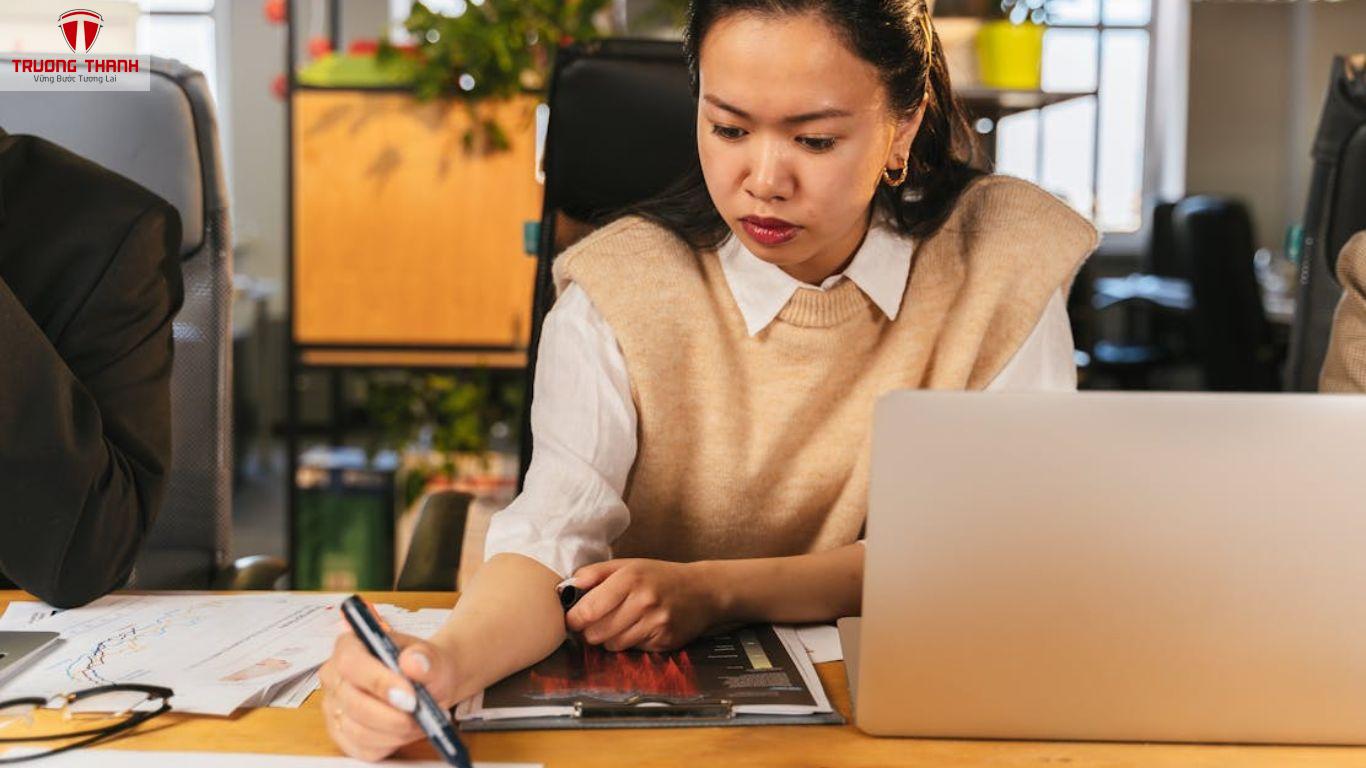 Cách Xử Lý Khi Đối Tác Không Giữ Lời Hứa Mà Vẫn Muốn Tiếp Tục Làm Ăn