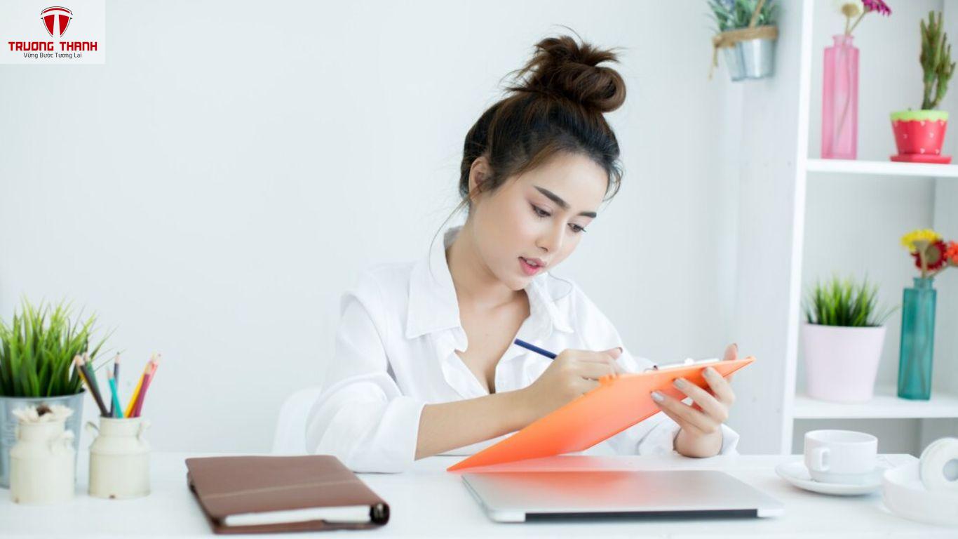 Cái Tôi Là Gì? Nó Ảnh Hưởng Thế Nào Khi Bạn Khởi Nghiệp