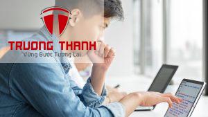 Có Nên Tuyển Người Thân Vào Làm Việc Giải Pháp Hay Con Dao Hai Lưỡi
