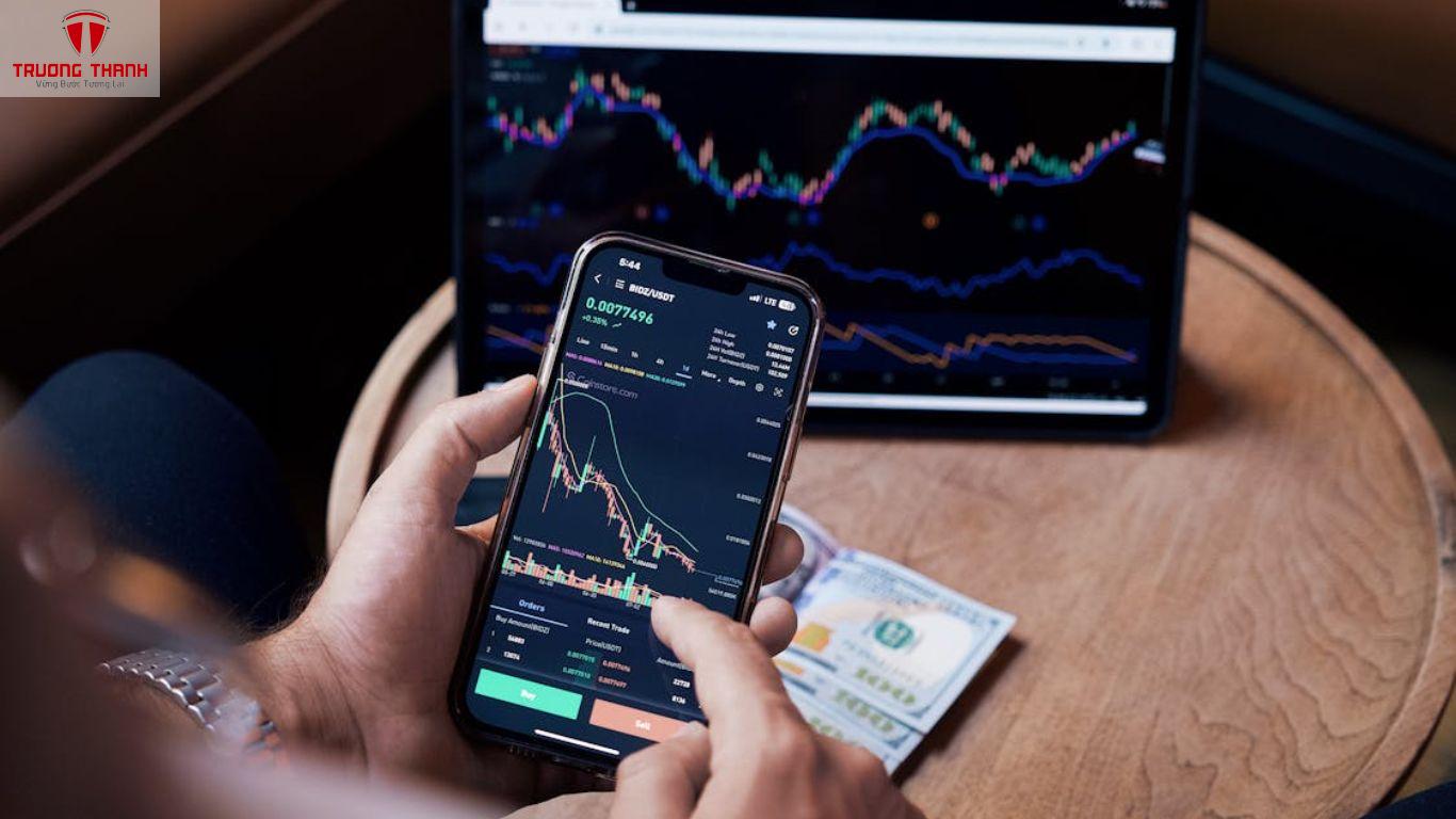 Ethereum Là Gì? Hiểu Về Nền Tảng Hợp Đồng Thông Minh