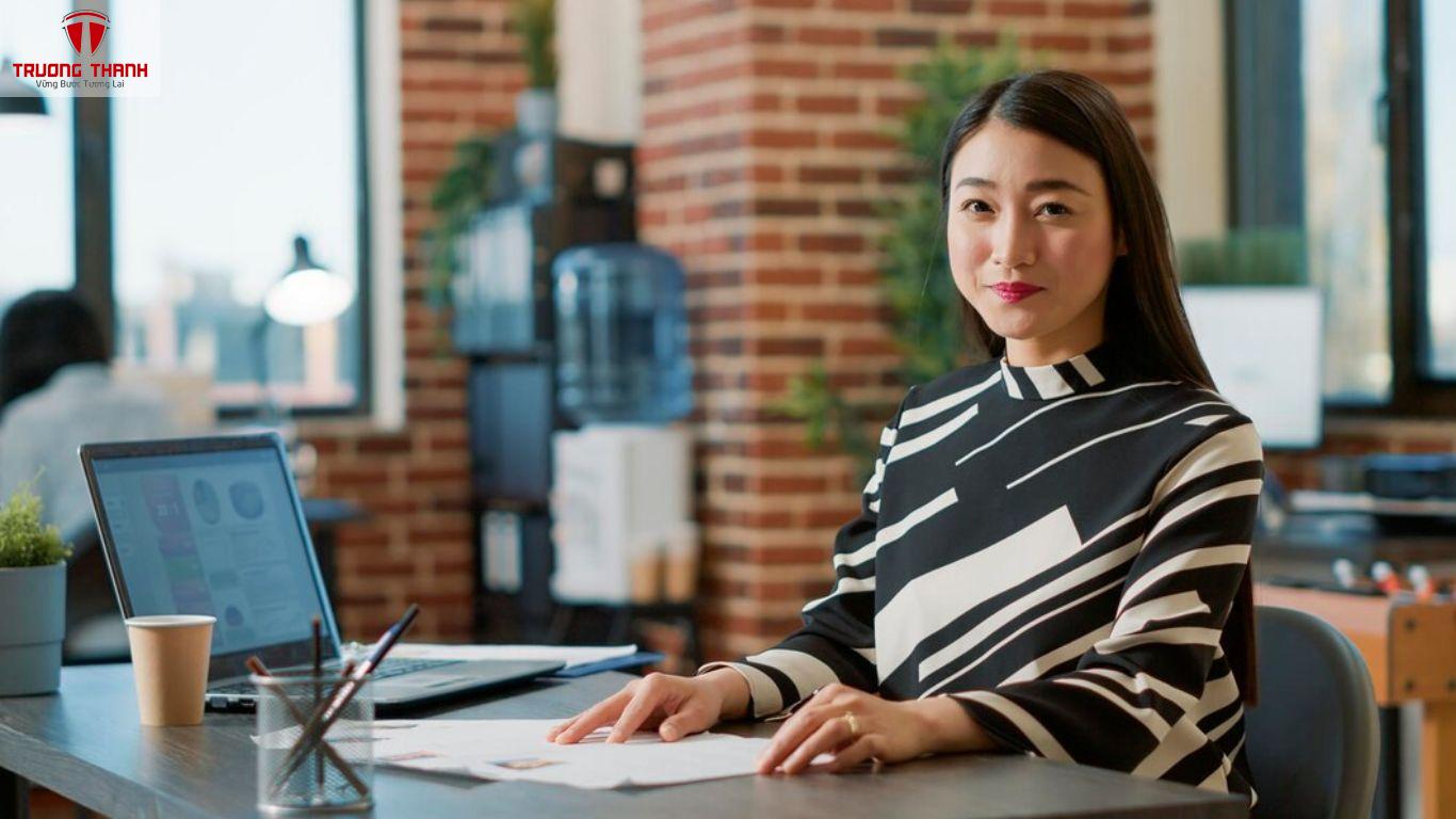 Khi Đối Tác Đem Bí Mật Kinh Doanh Ra Ngoài, Phải Làm Gì Để Ứng Phó