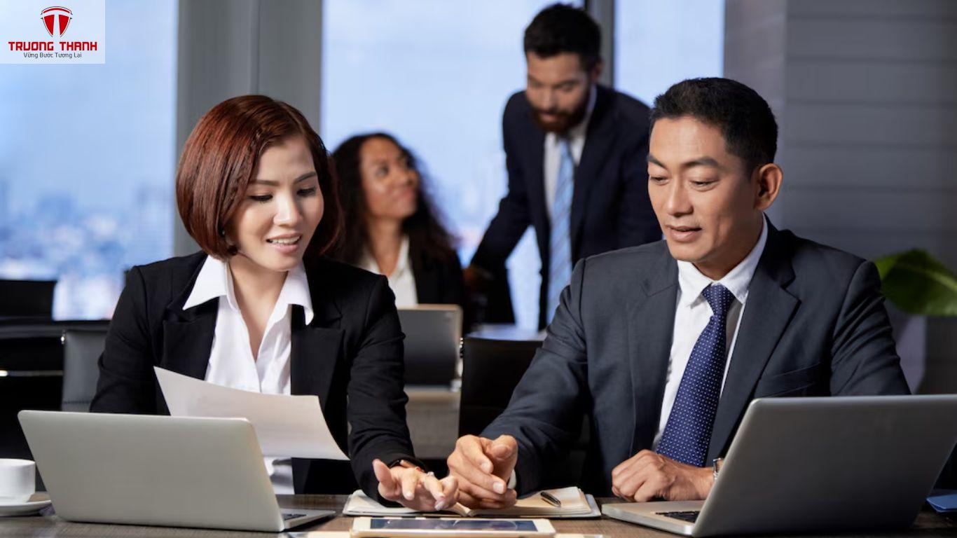 Làm Sao Để Không Đánh Mất Nhân Sự Chủ Chốt Khi Doanh Nghiệp Gặp Khó Khăn