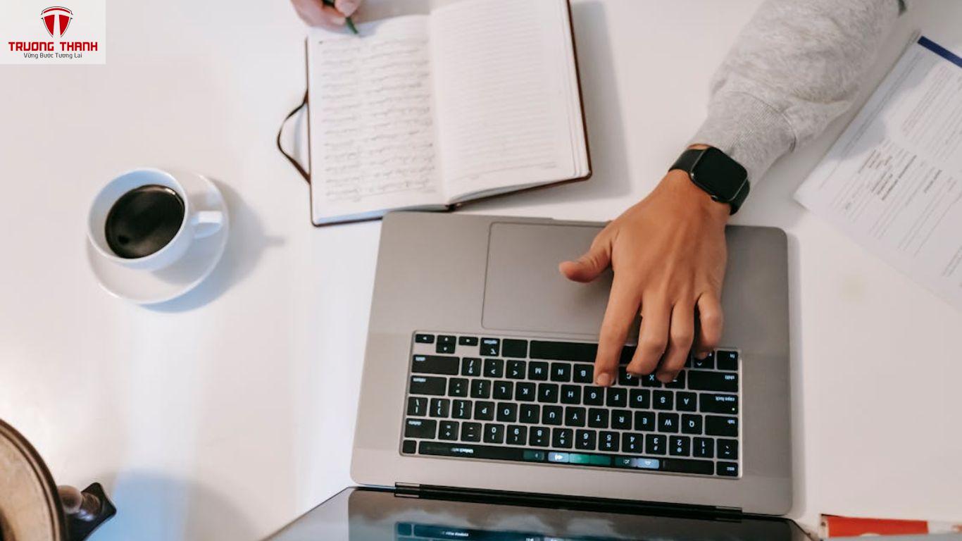 Làm Thế Nào Để Bắt Đầu Với Tiền Điện Tử? Hướng Dẫn Cơ Bản