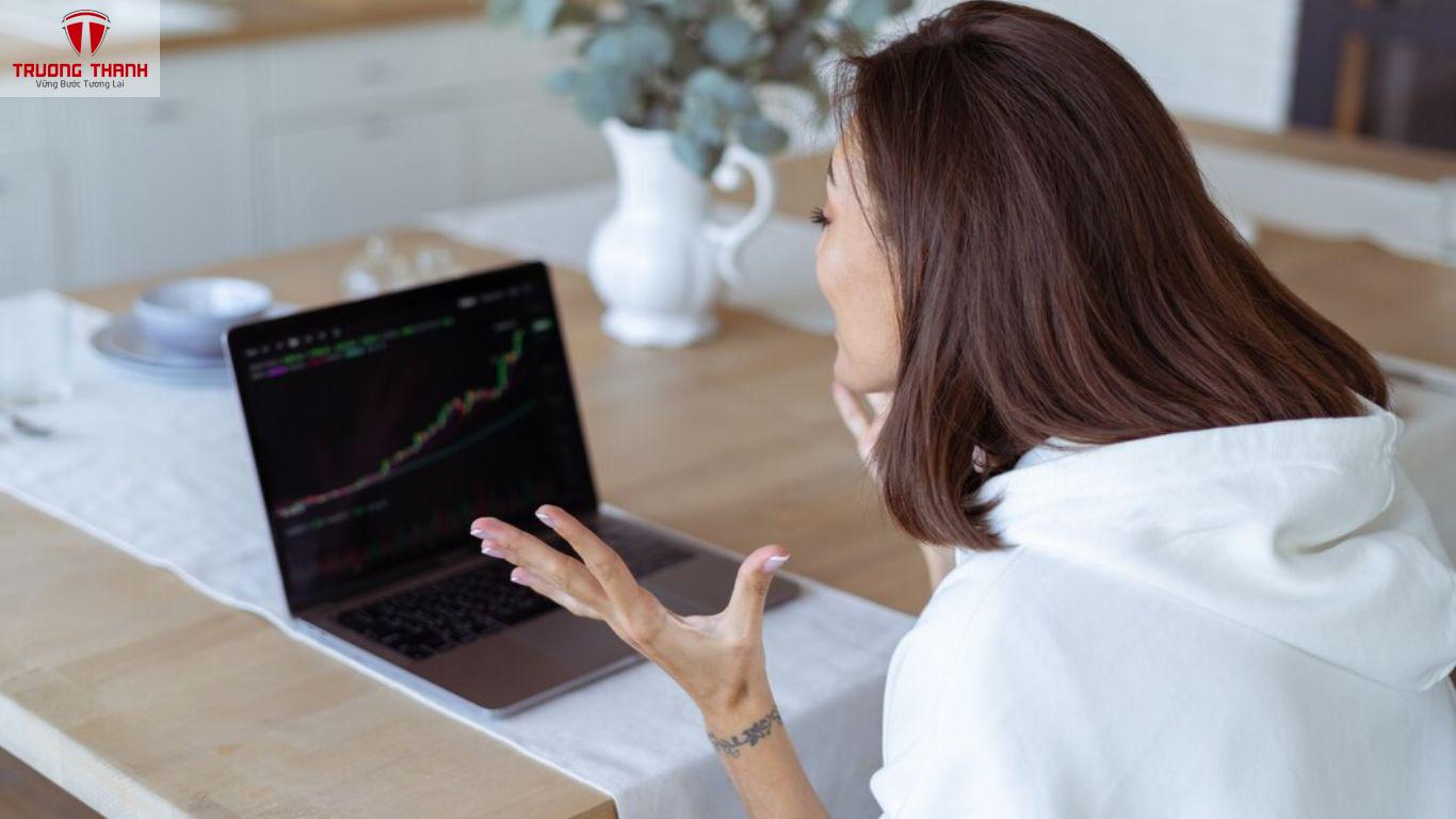 Staking Tiền Điện Tử Là Gì? Cách Kiếm Lợi Nhuận Từ Staking
