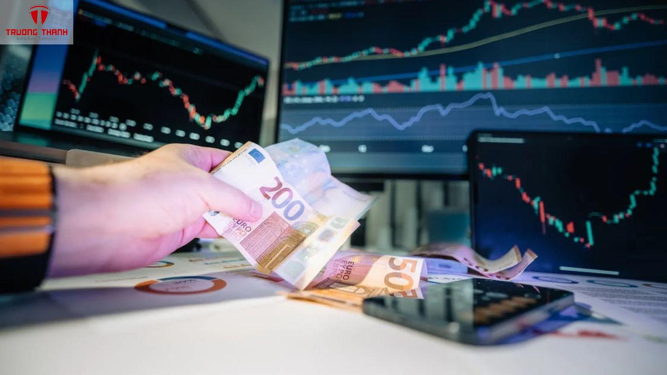Tiền Điện Tử Là Gì? Hiểu Biết Cơ Bản Cho Người Mới