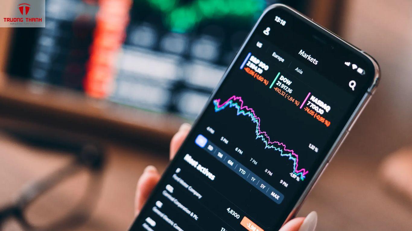Governance Token Là Gì? Quyền Quản Trị Trong Tiền Điện Tử