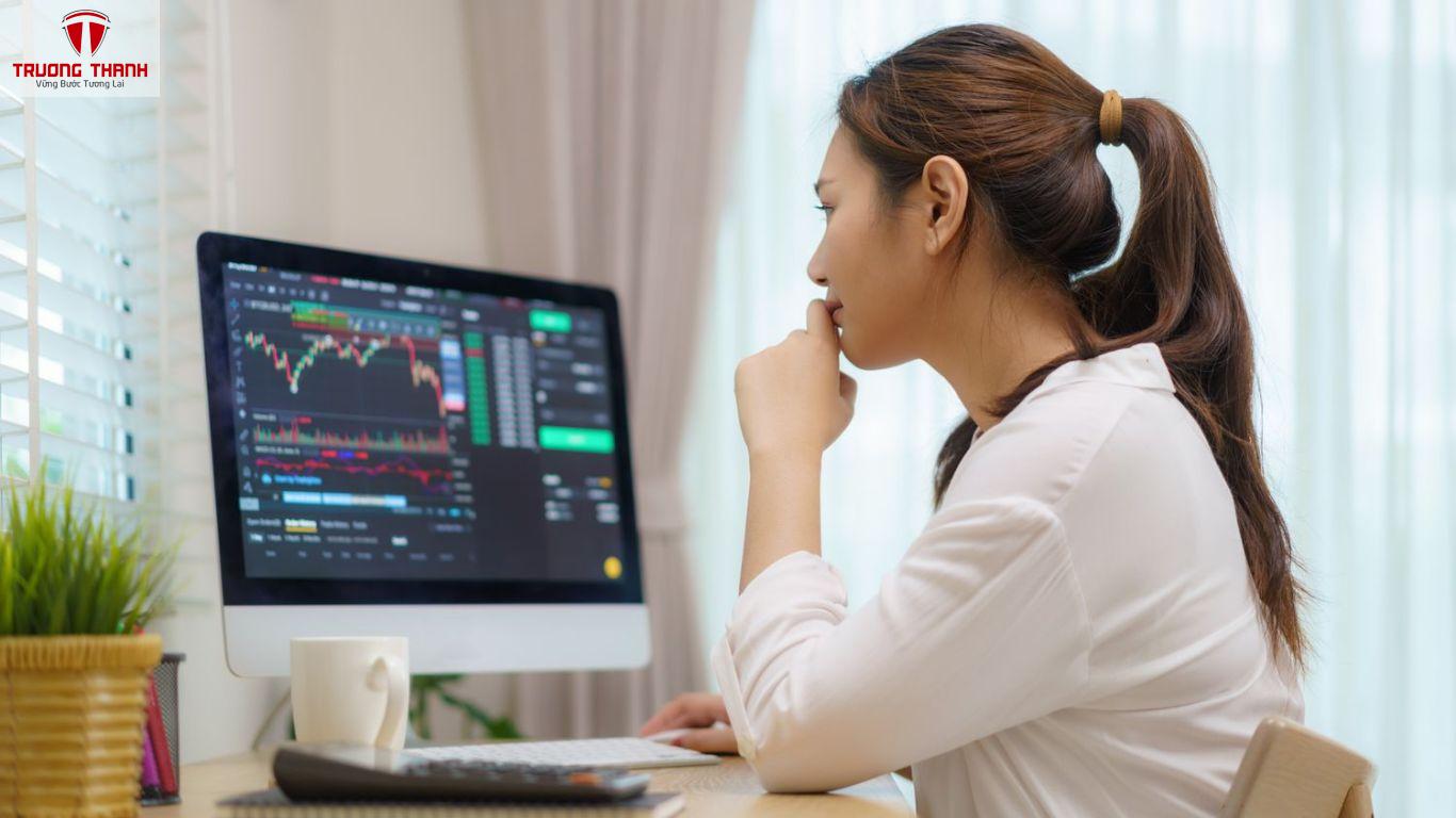 Governance Token Là Gì? Quyền Quản Trị Trong Tiền Điện Tử
