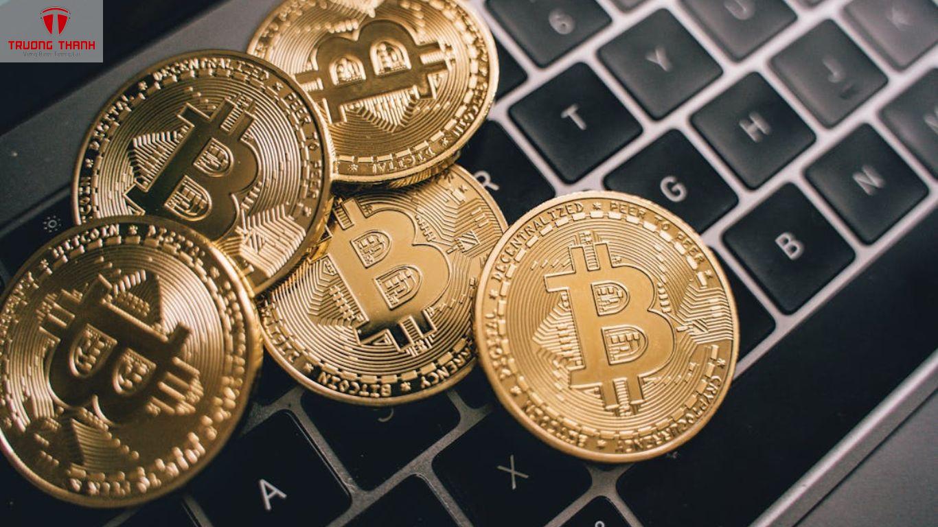 Công Nghệ Distributed Ledger Technology (DLT) Khác Gì Với Blockchain