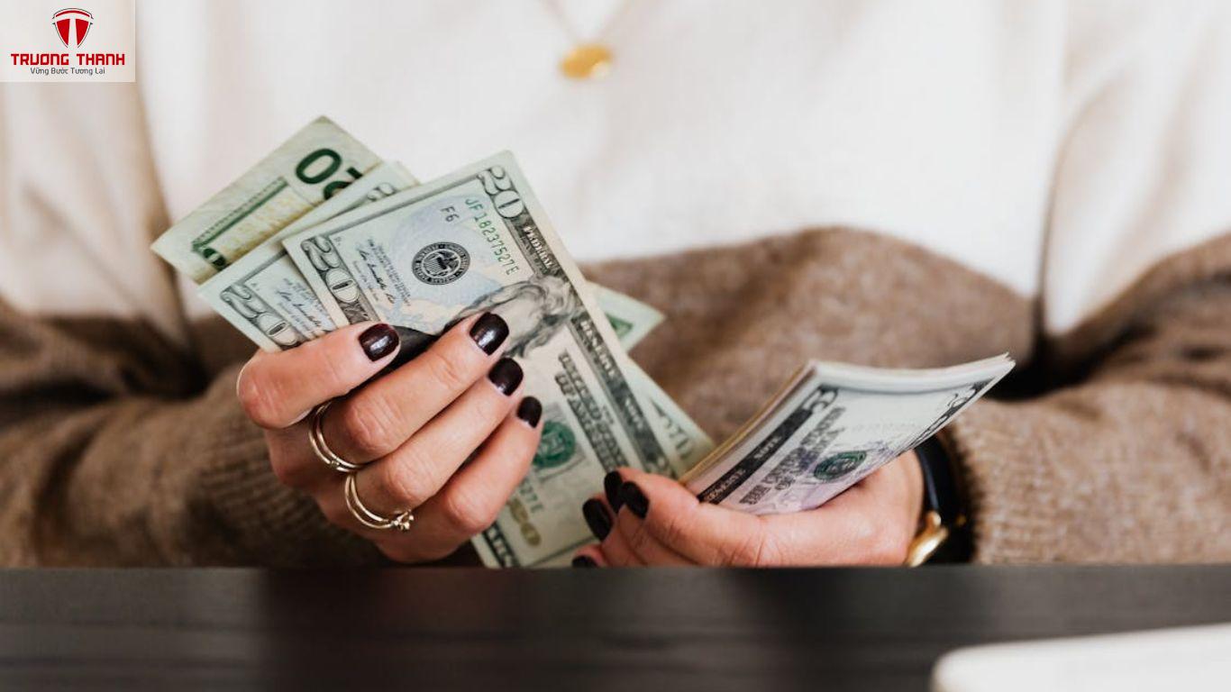 Quy Tắc 50/30/20 Là Gì Và Có Phù Hợp Với Người Thu Nhập Trung Bình Không