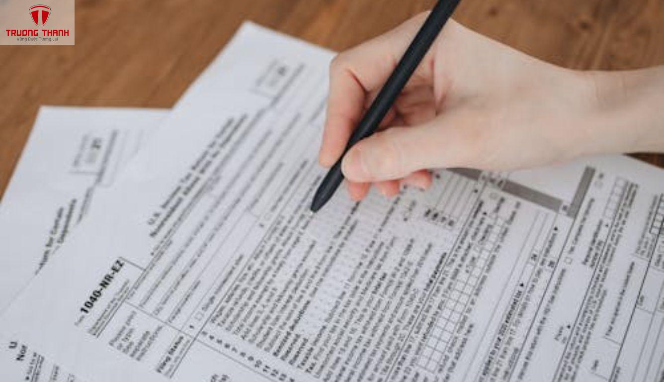Thuế 17% Trên Lợi Nhuận Có Cao Hơn Thuế Khoán Không?