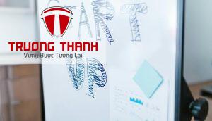 minh họa: bootstrap startup
