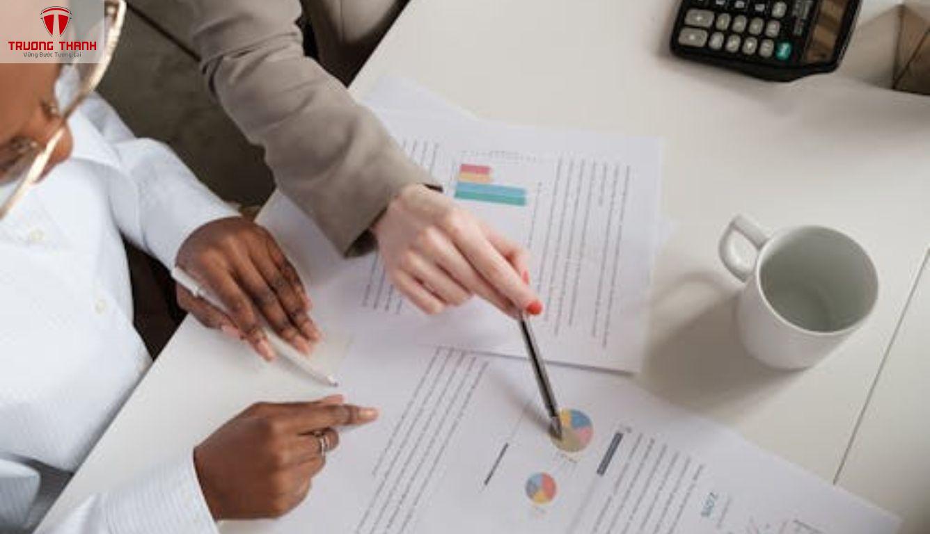 Kế Toán Là Gì Và Vì Sao 90% Chủ Doanh Nghiệp Hiểu Sai Ngay Từ Đầu?