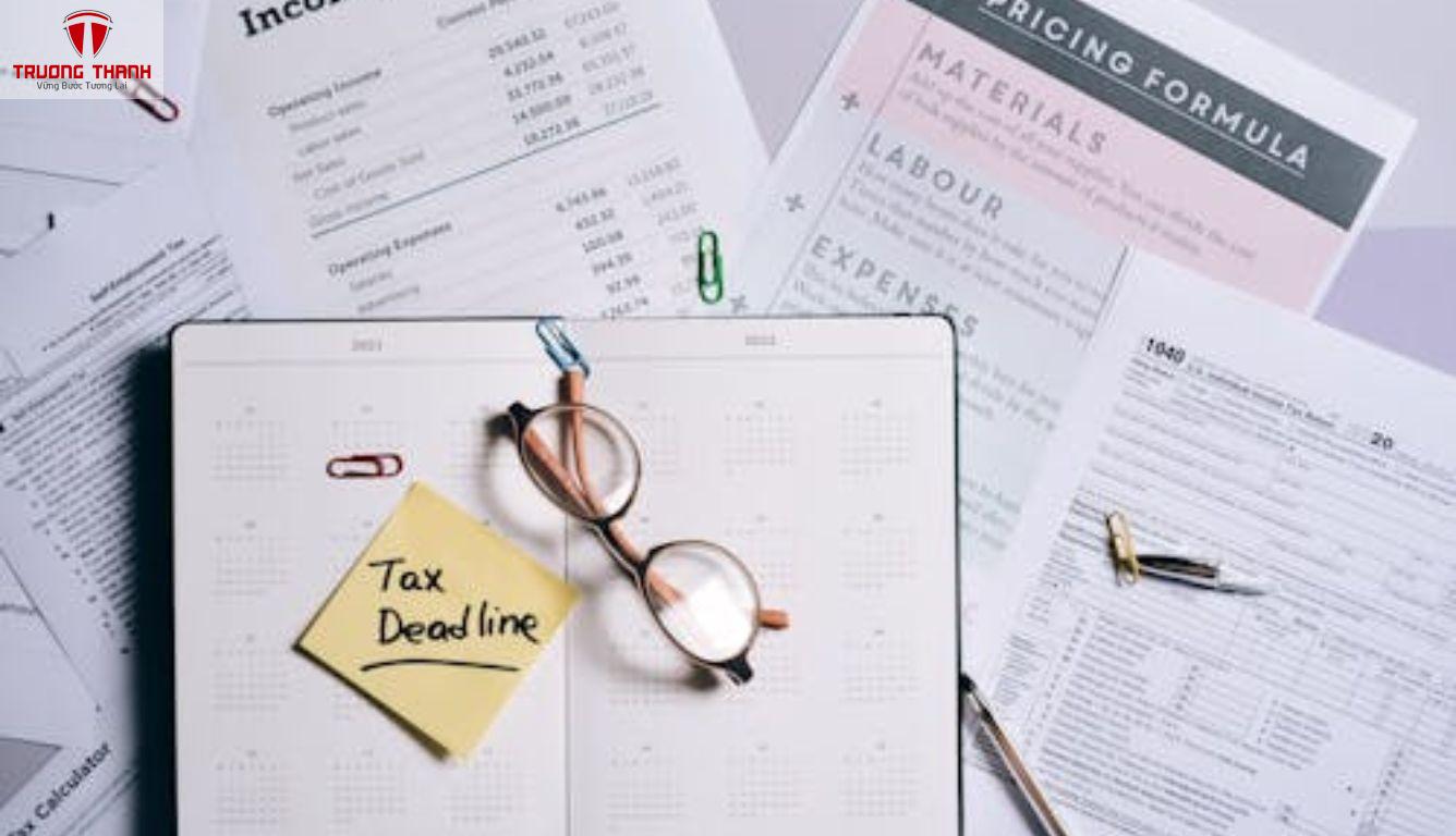 Thuê Kế Toán Giá Rẻ Có Thực Sự Tiết Kiệm Chi Phí?